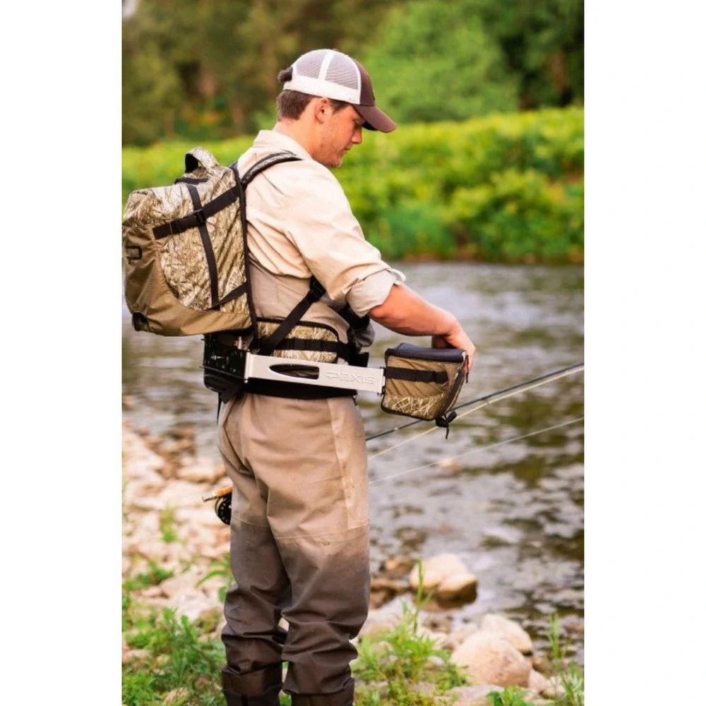 Paxis‎ Twin Lakes Camo Swing Arm Hiking Fishing Hunting Backpack 30 Liter NEW
